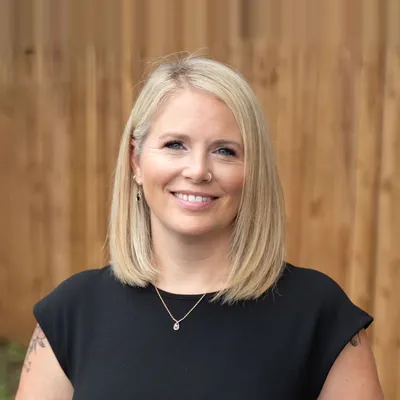 Shannyn Pinkert, Eau Claire Real Estate Broker / REALTOR®